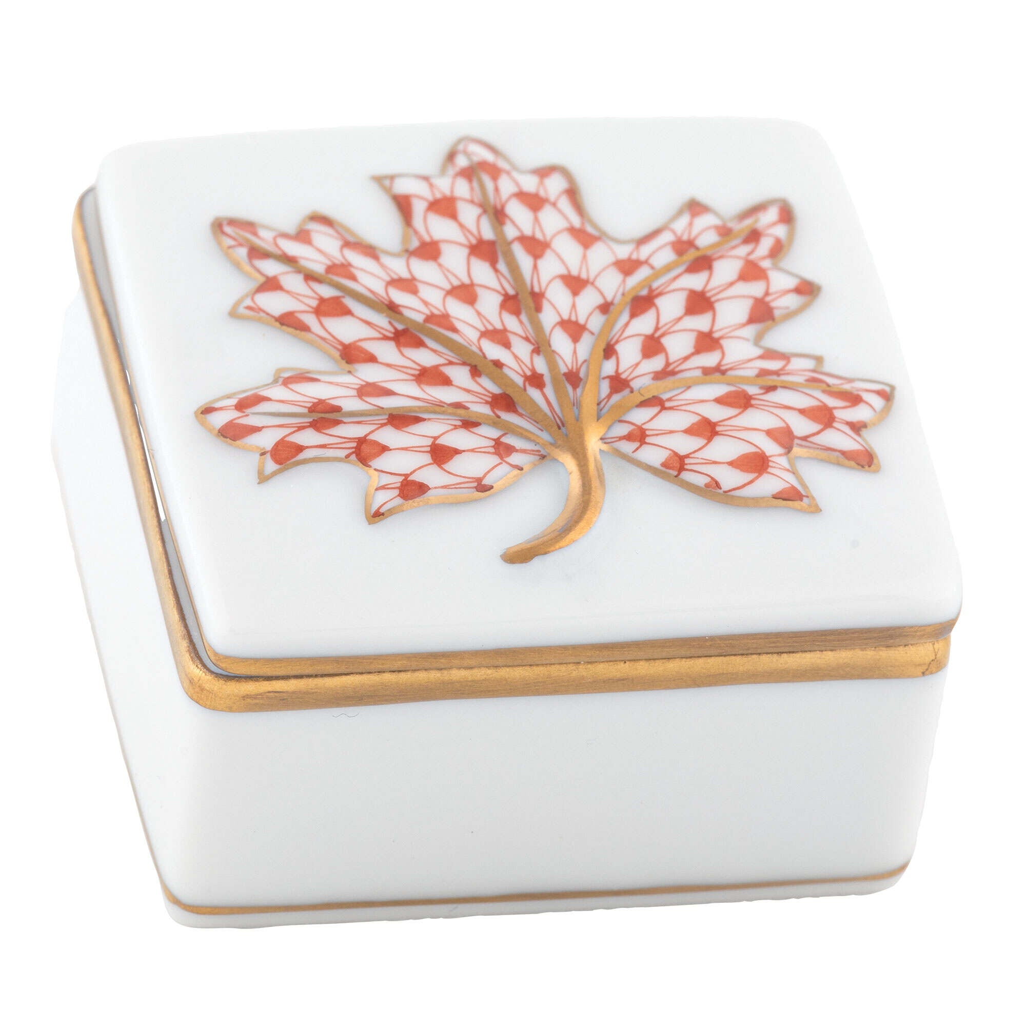 Herend Maple Leaf Box porcelain figurine painted in the Rust fishnet pattern