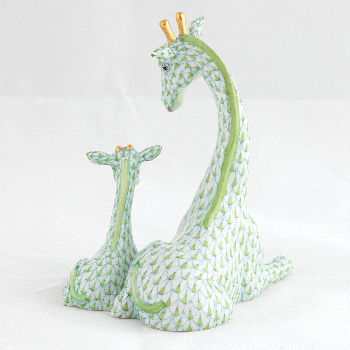 Herend Mother and Baby Giraffe Figurine – Key Lime, alternate view