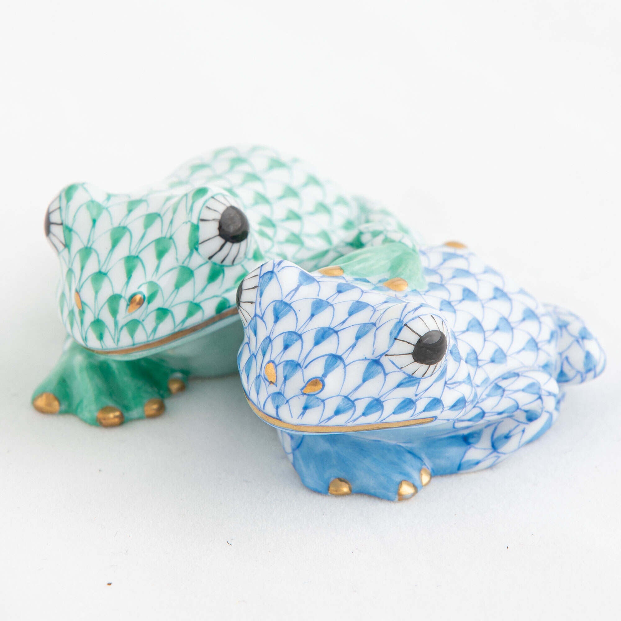Pair of Frogs Figurine in hand-painted Green-Blue porcelain by Herend of Hungary