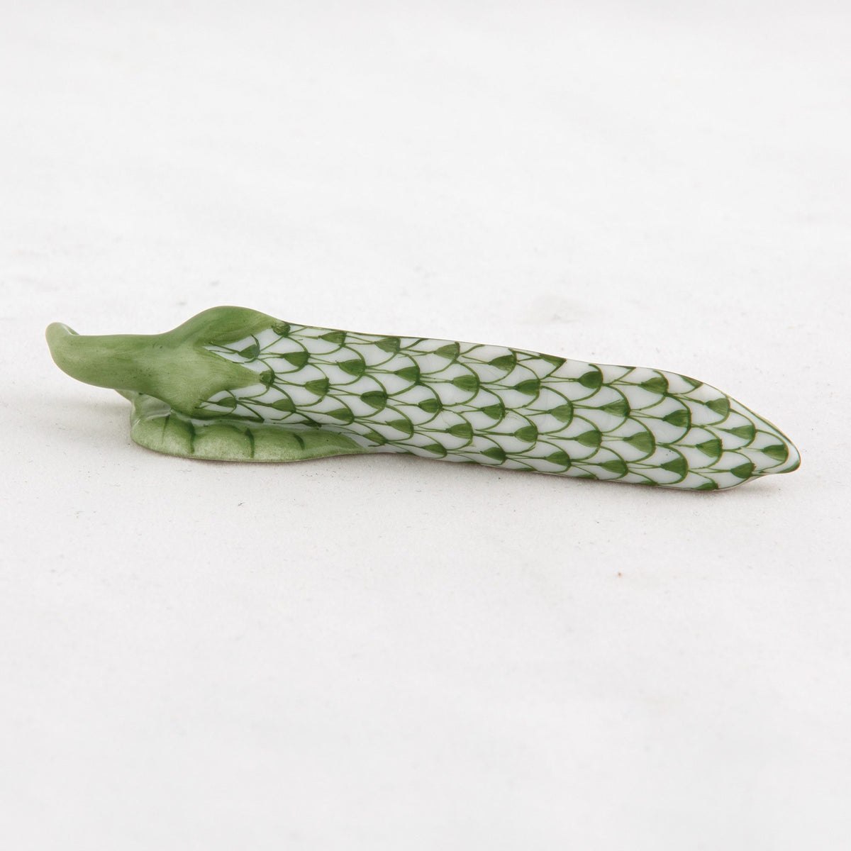 Herend Peapod Figurine, alternate view