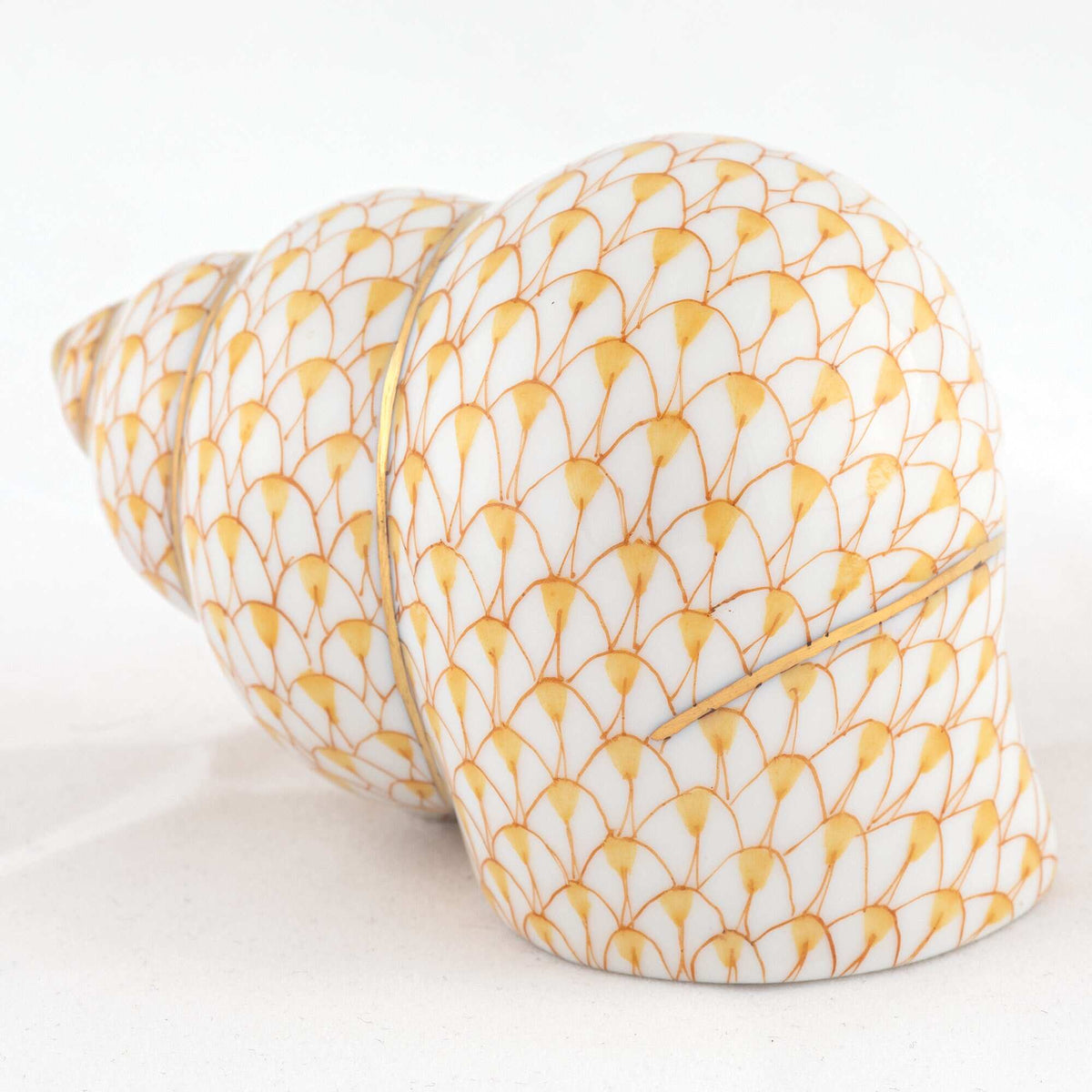 Herend Periwinkle Shell Figurine – Butterscotch, alternate view