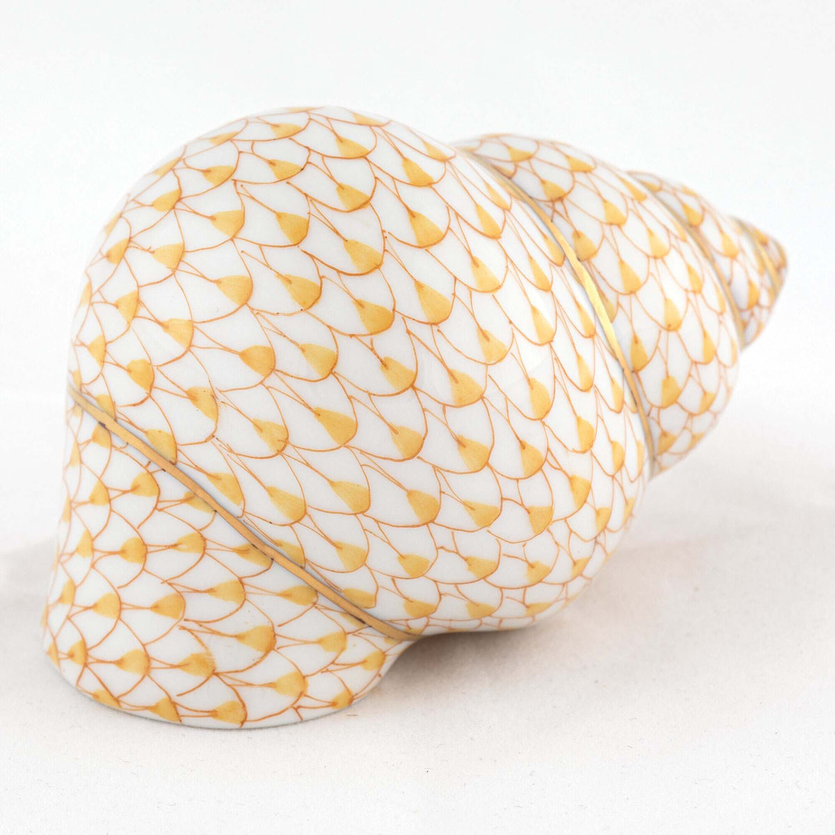 Herend Periwinkle Shell Figurine – Butterscotch, alternate view