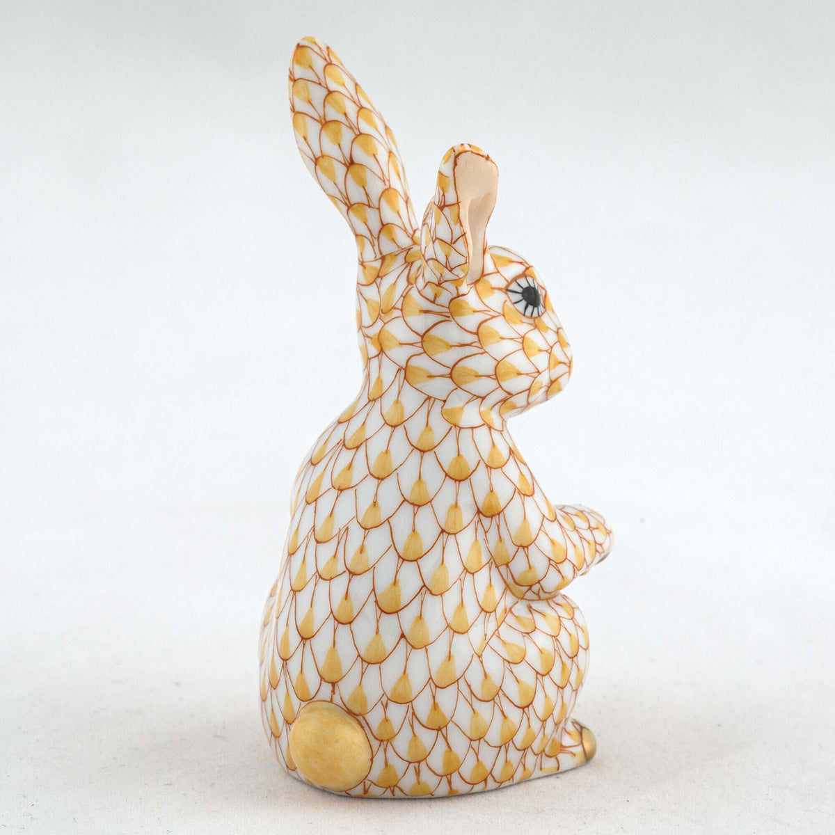 Herend Pickleball Bunny Figurine – Butterscotch, alternate view
