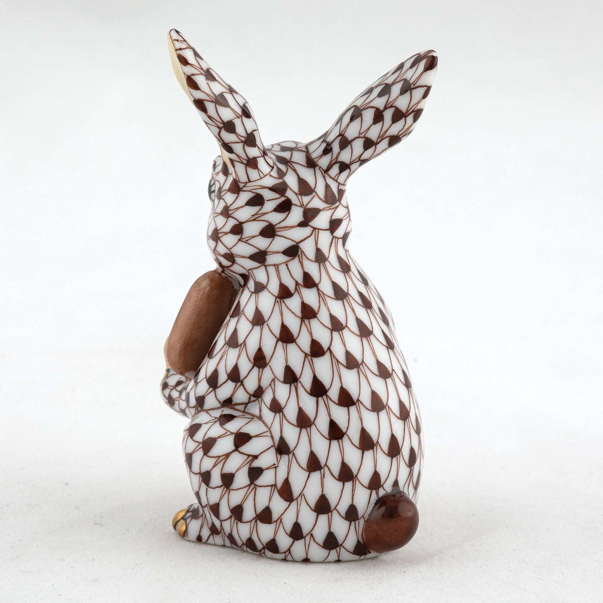 Herend Pickleball Bunny Figurine – Chocolate, alternate view