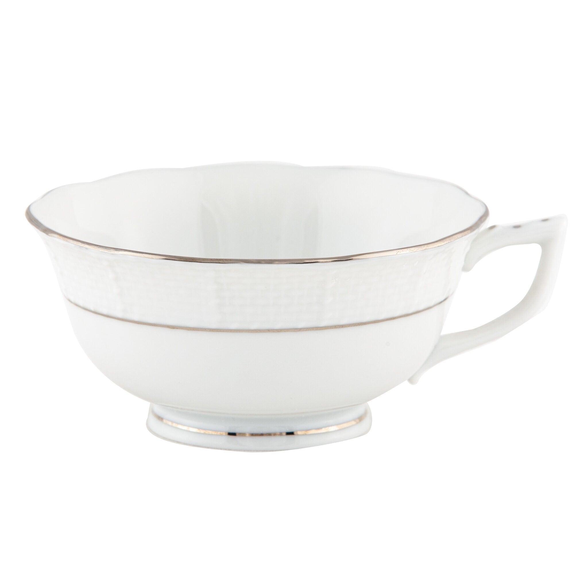 Hand-painted Herend Platinum Edge Tea Cup Cup & Saucer Set in fine porcelain, on a white background