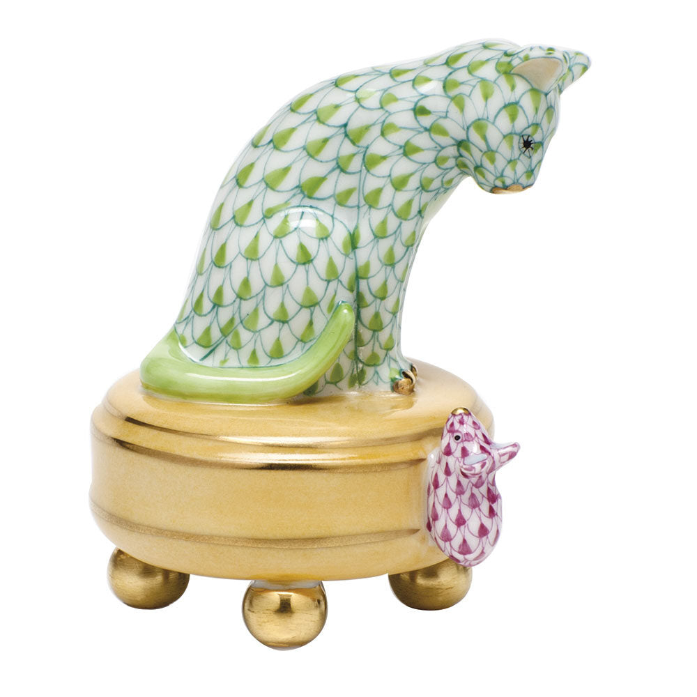 Hand-painted Herend Playing Cat and Mouse Figurine in Key Lime-Raspberry fishnet porcelain on a white background