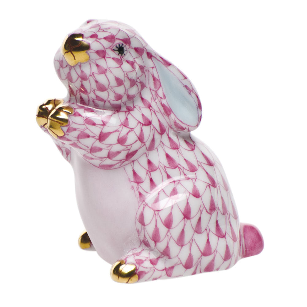 Herend Pudgy Bunny Figurine porcelain figurine painted in the Raspberry fishnet pattern