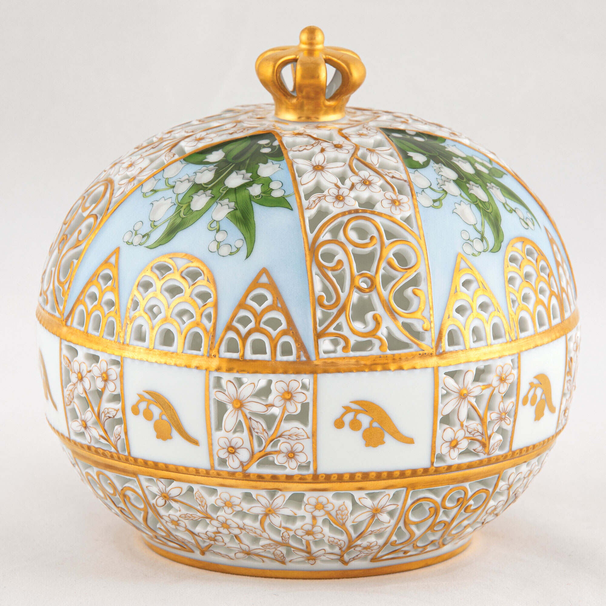 Herend Queen Elizabeth Bonbon Candy Dish — additional view