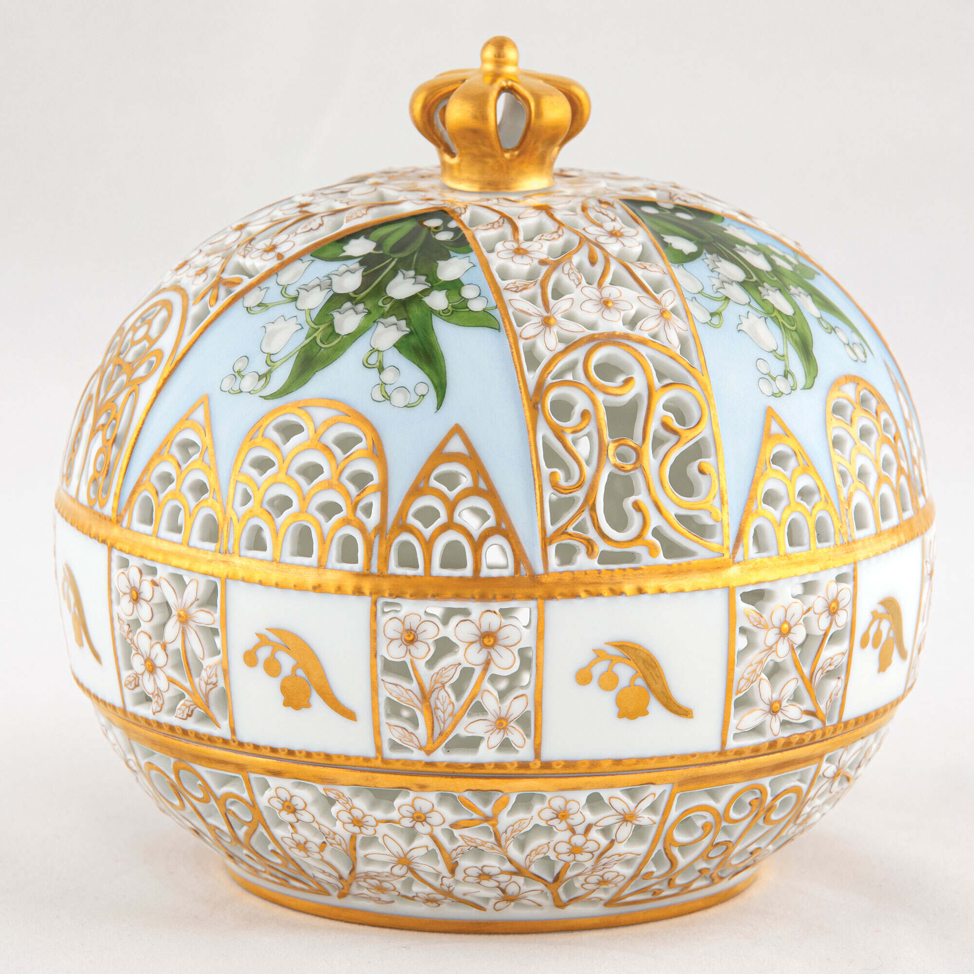 Herend Queen Elizabeth Bonbon Candy Dish — additional view
