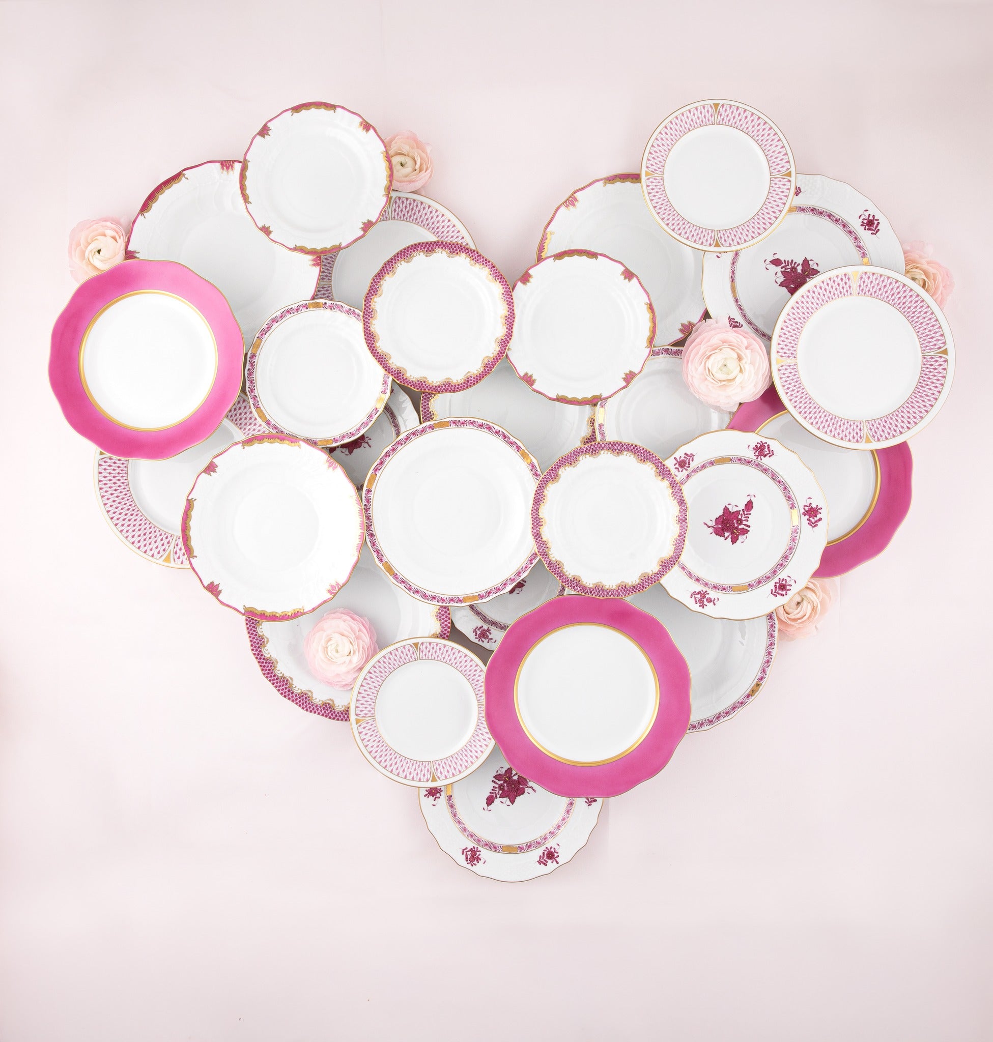 herend-raspberry-tableware