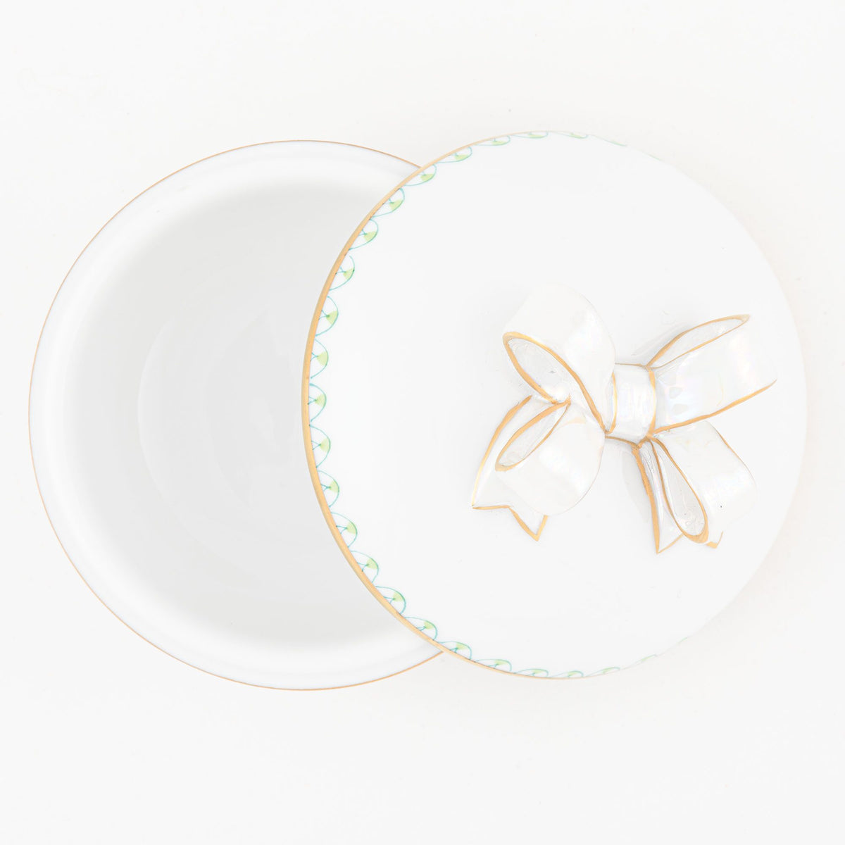 Herend Round Box with Bow – Key Lime, alternate view