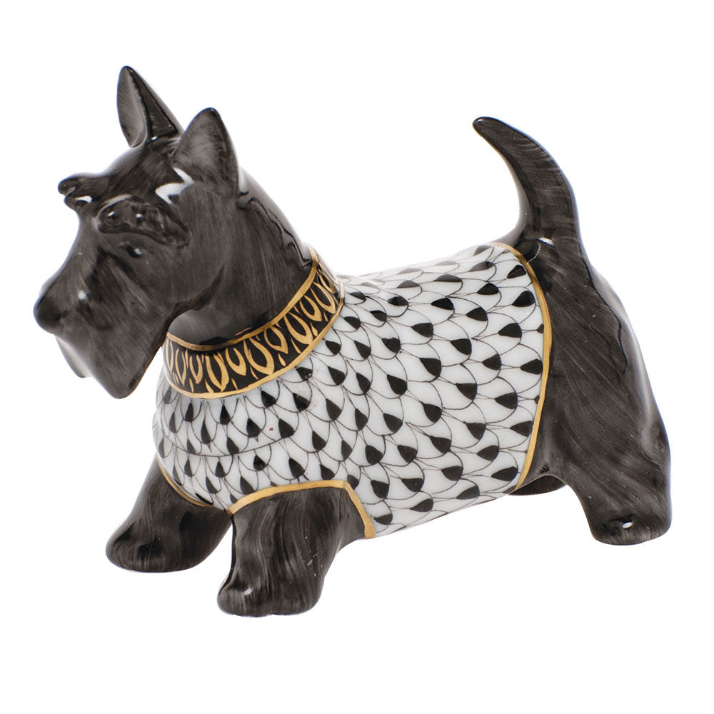 Scottie Mcduff Figurine in hand-painted Black porcelain by Herend of Hungary