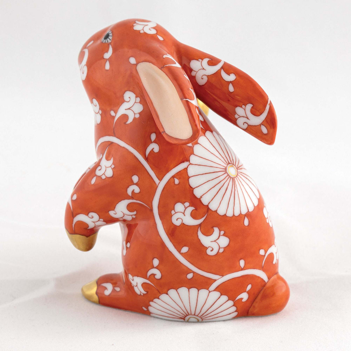 Herend Scratching Bunny Figurine – Chrysanthemum, alternate view