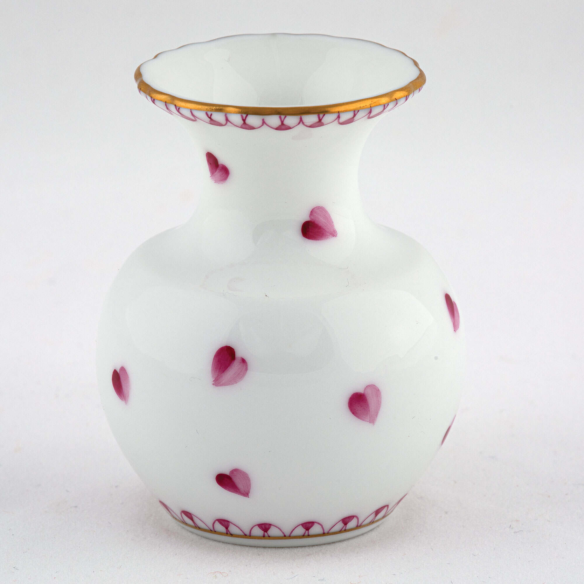 Herend Small Heart Vase — additional view