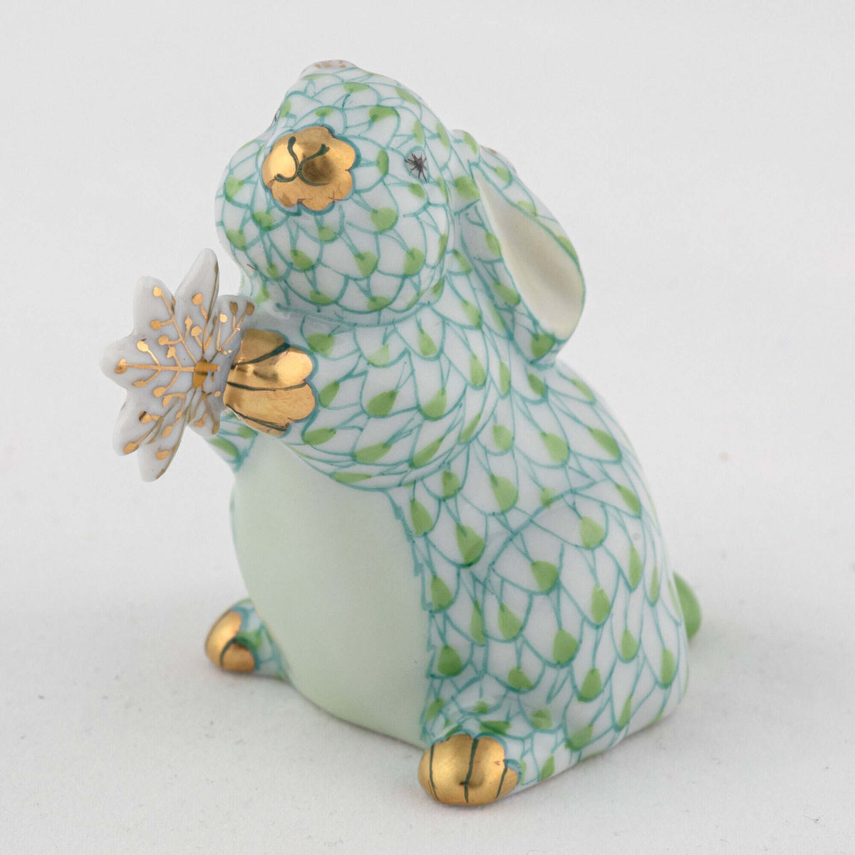 Herend Snowflake Bunny Figurine – Key Lime, alternate view