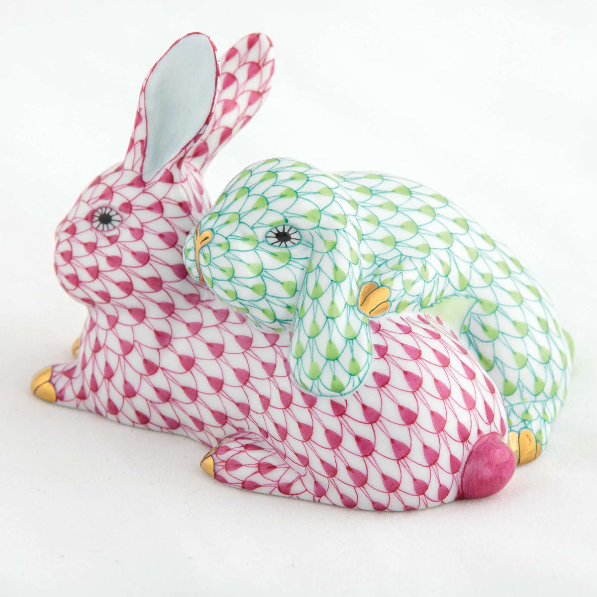 Herend Snuggle Bunnies Figurine – Raspberry-Key Lime, alternate view
