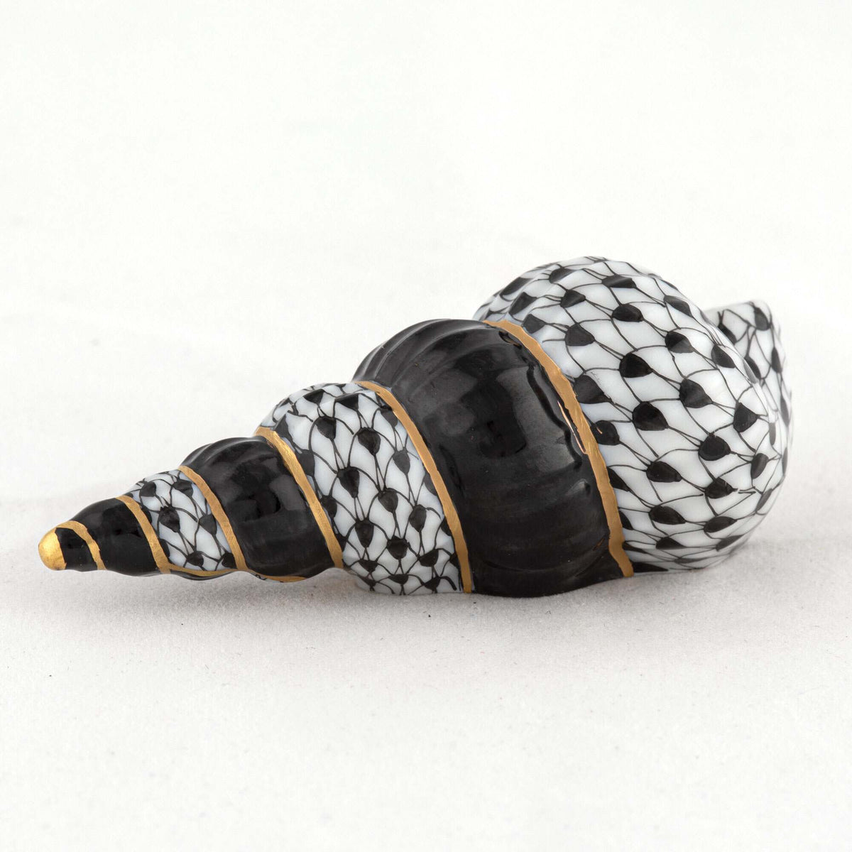 Herend Staircase Shell Figurine – Black, alternate view