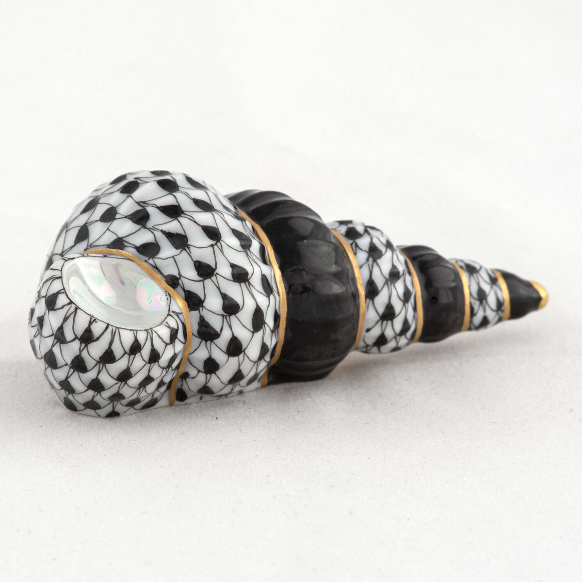 Herend Staircase Shell Figurine – Black, alternate view