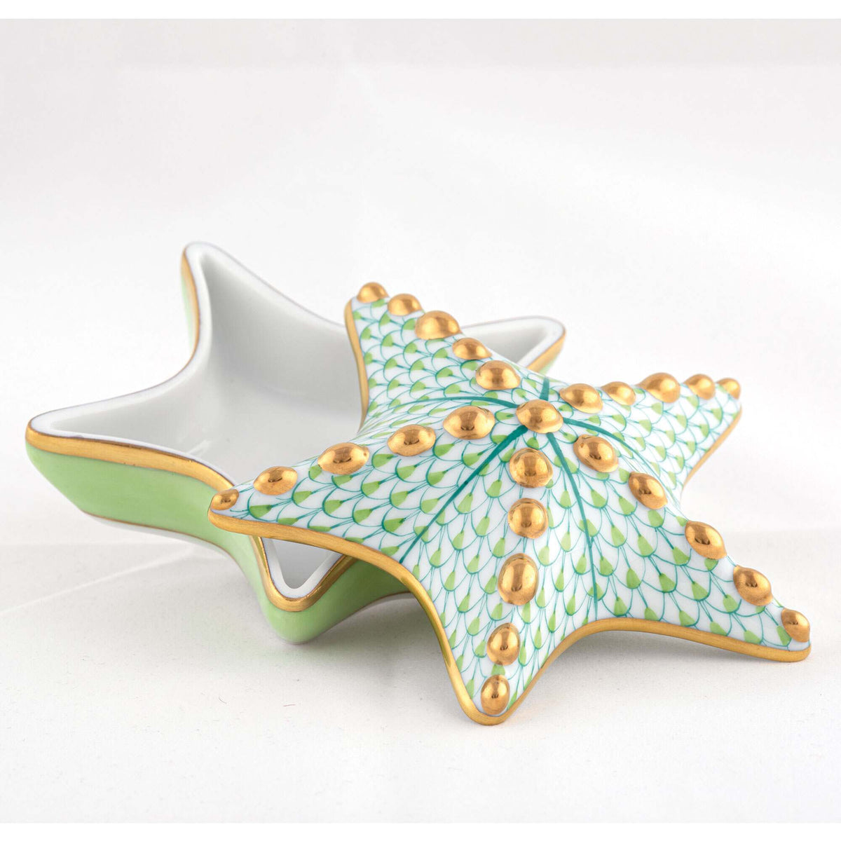 Herend Starfish Box – Key Lime, alternate view