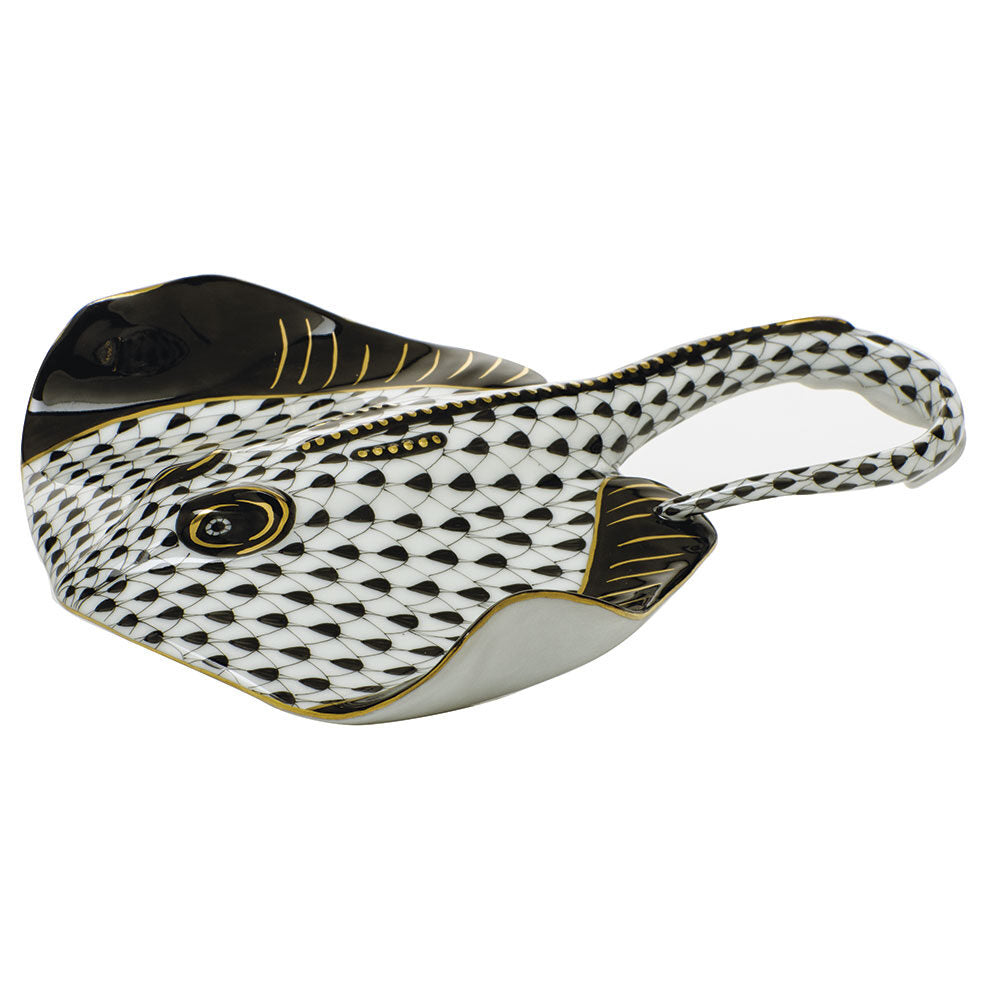 Hand-painted Herend Stingray Figurine in Black fishnet porcelain on a white background