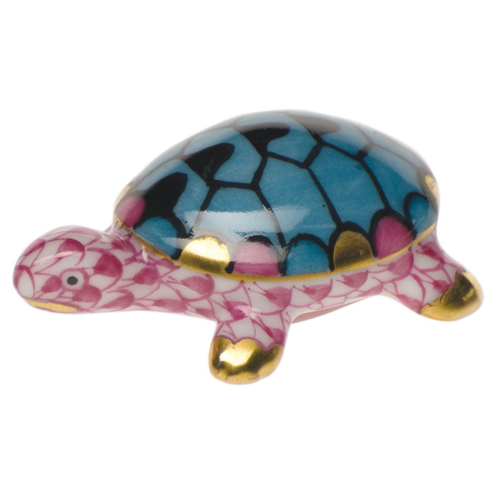 Raspberry fishnet Tiny Turtle Figurine figurine, hand-painted Herend porcelain with 24k gold accents