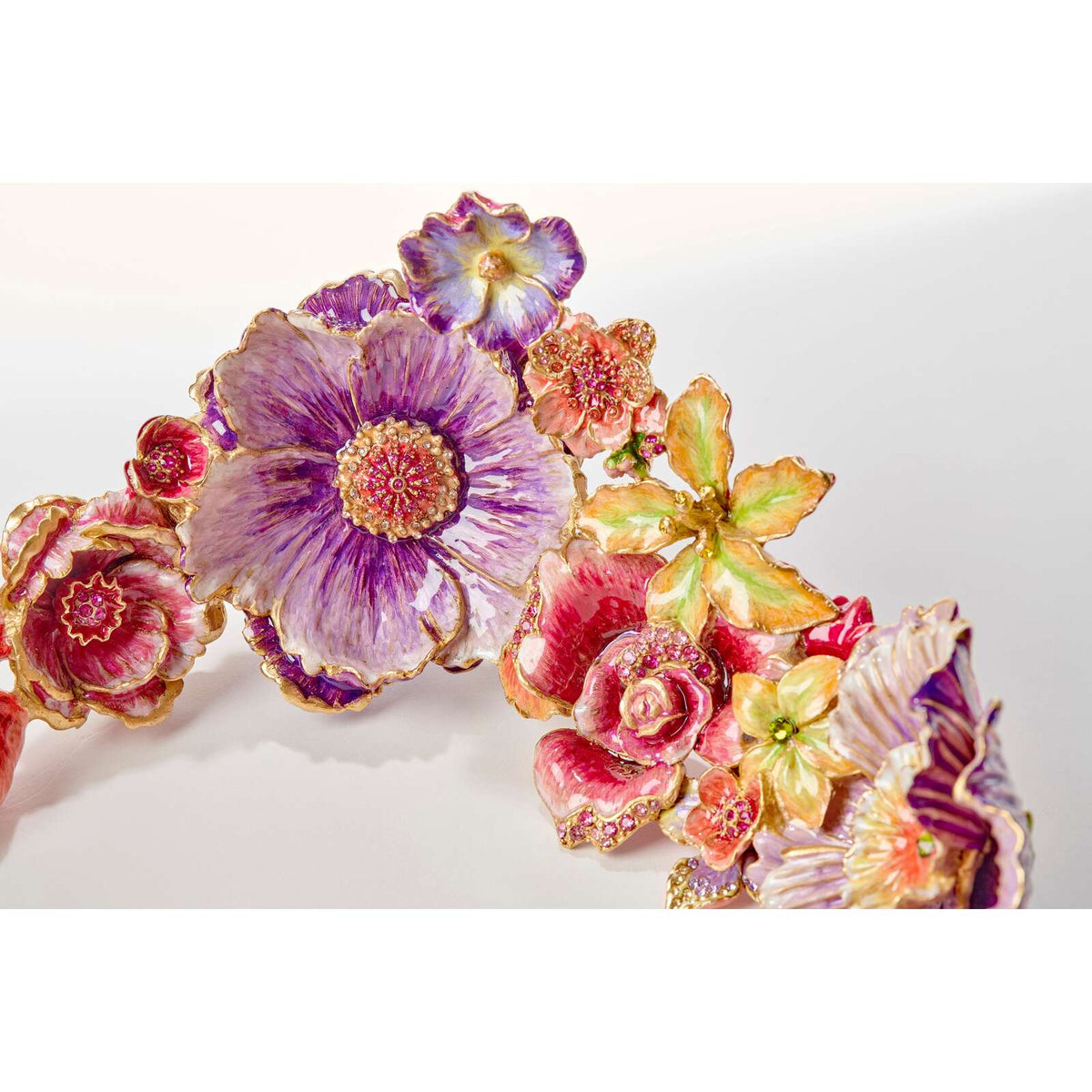 Jay Strongwater Penelope Large Ruffle Flower Bowl, alternate view