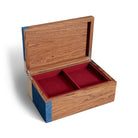 L'Objet Edgar Box, alternate view