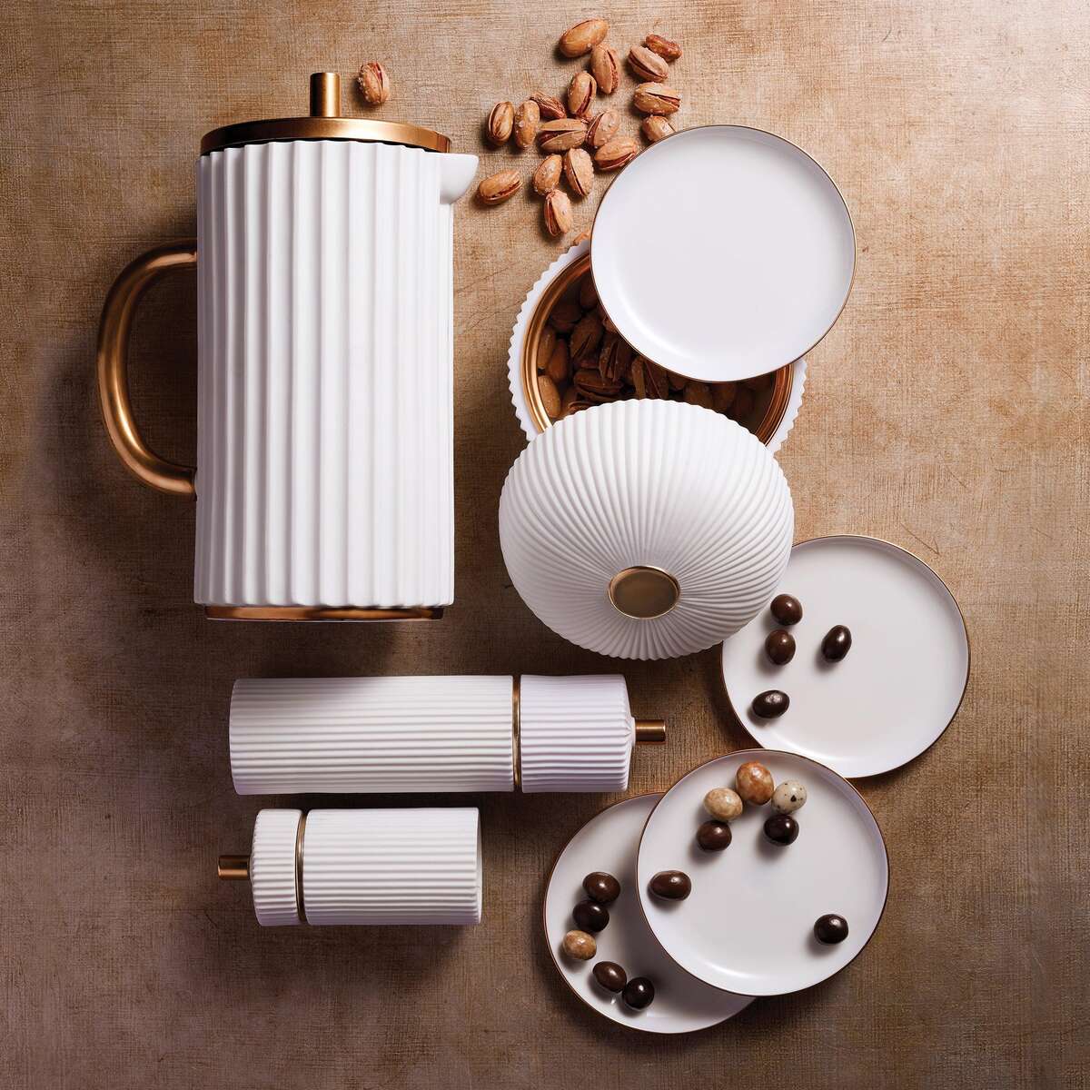 L'Objet Ionic Box + Plates (Set of 4), alternate view
