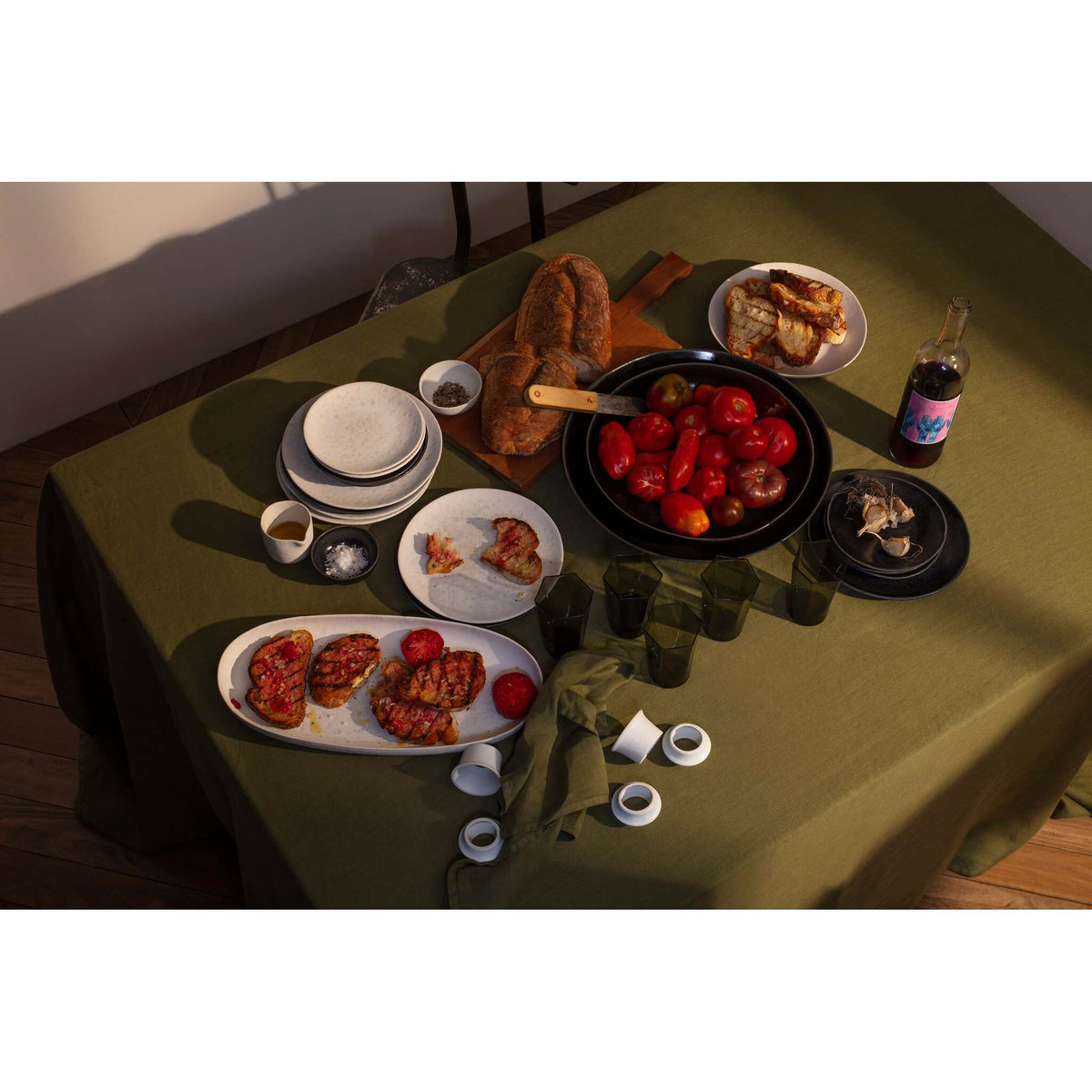 L'Objet Linen Sateen Tablecloth - Olive, alternate view