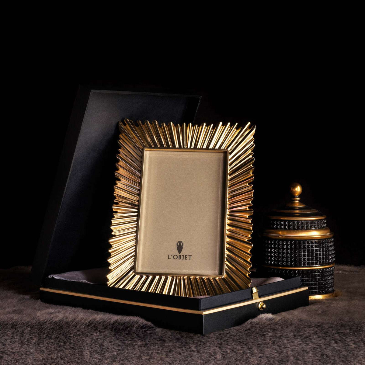 L'Objet Ray Frame - Gold, alternate view