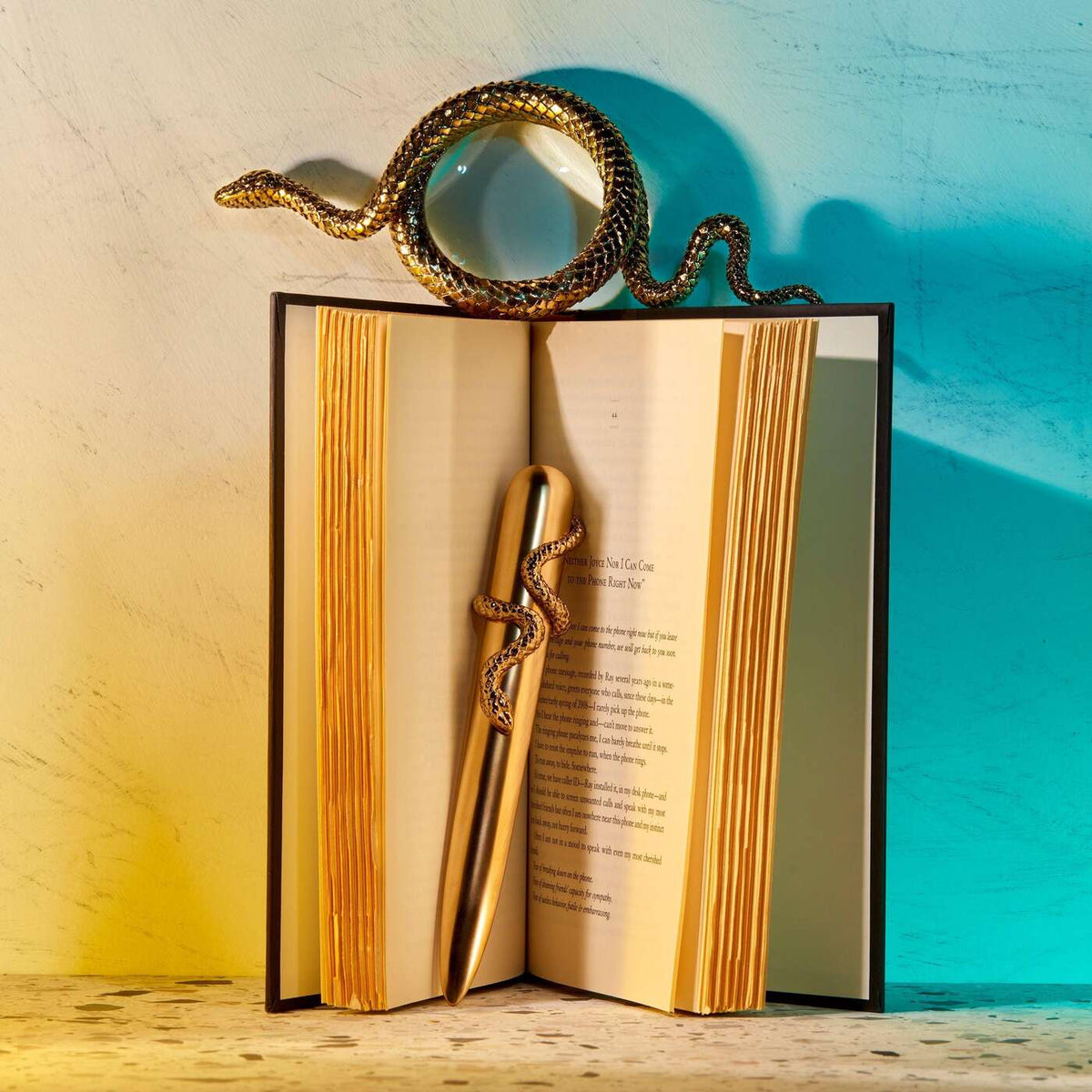 L'Objet Snake Magnifying Glass - Large, alternate view