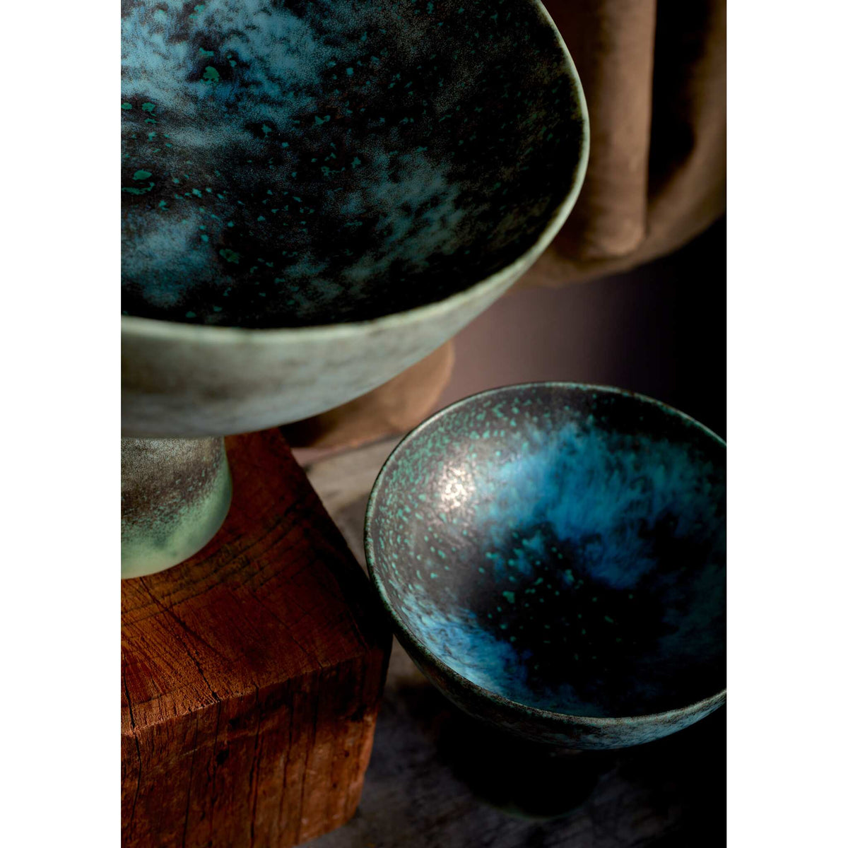L'Objet Terra Bowl on Stand - Medium - Bronze, alternate view