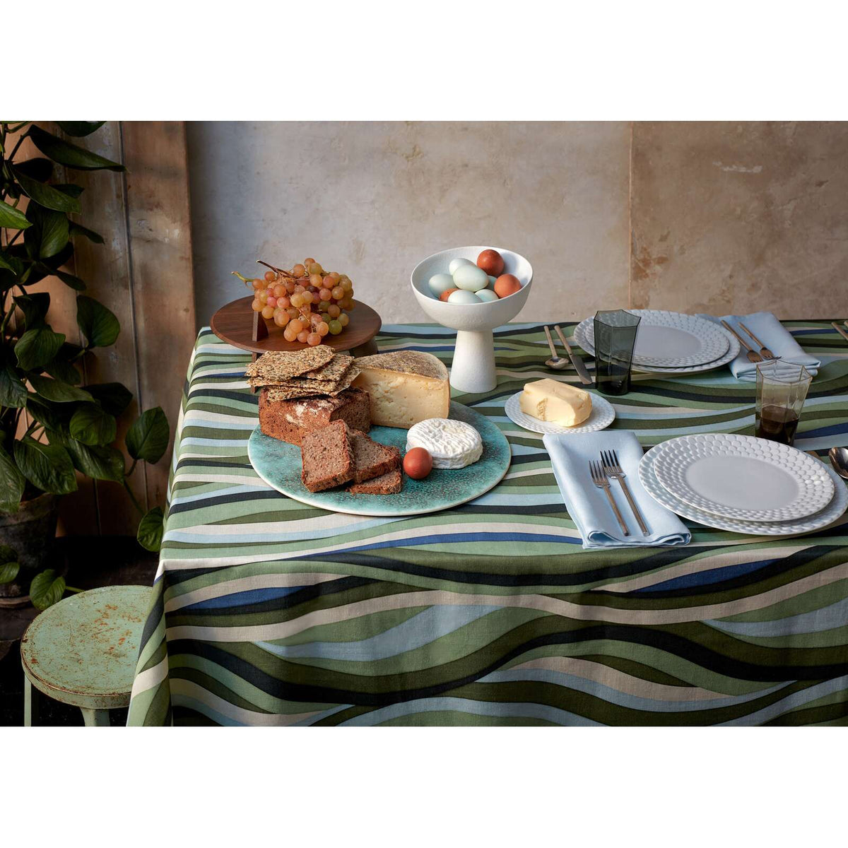 L'Objet Terra Bowl on Stand - Small - Stone, alternate view