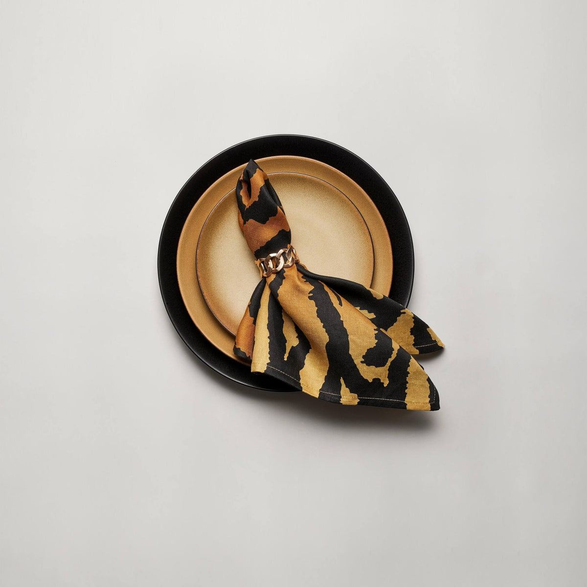 L'Objet Terra Dessert Plate - Leather, alternate view