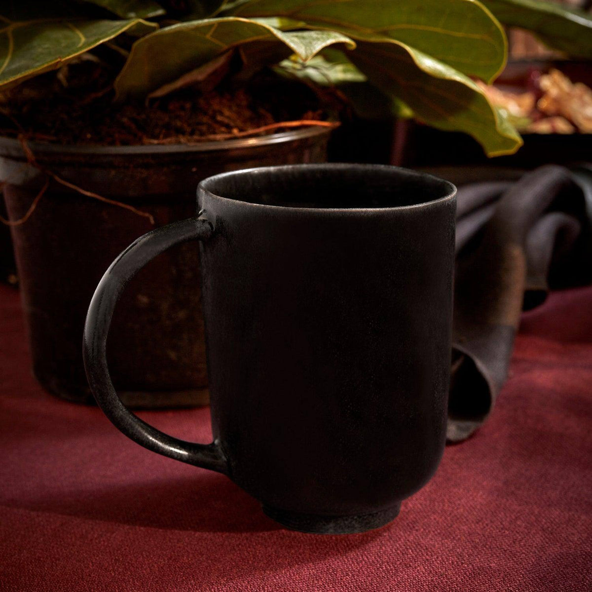 L'Objet Terra Mug - Iron, alternate view