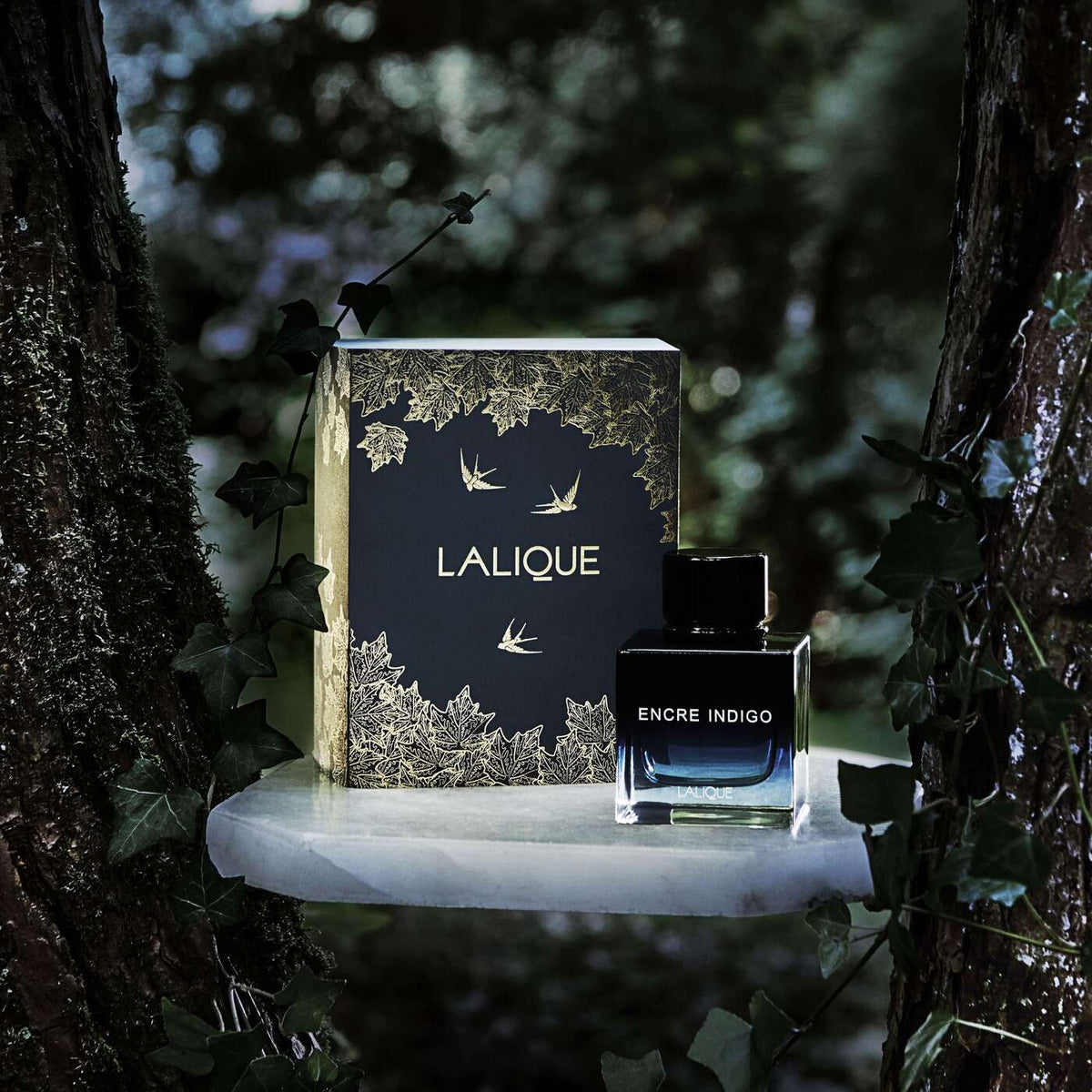 Lalique Encre Indigo, Gift Set 2025 Perfume, alternate view