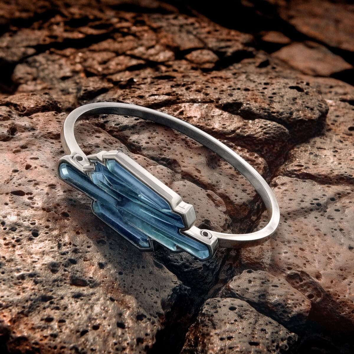 Lalique Terramineral Bangle Bracelet – L, alternate view