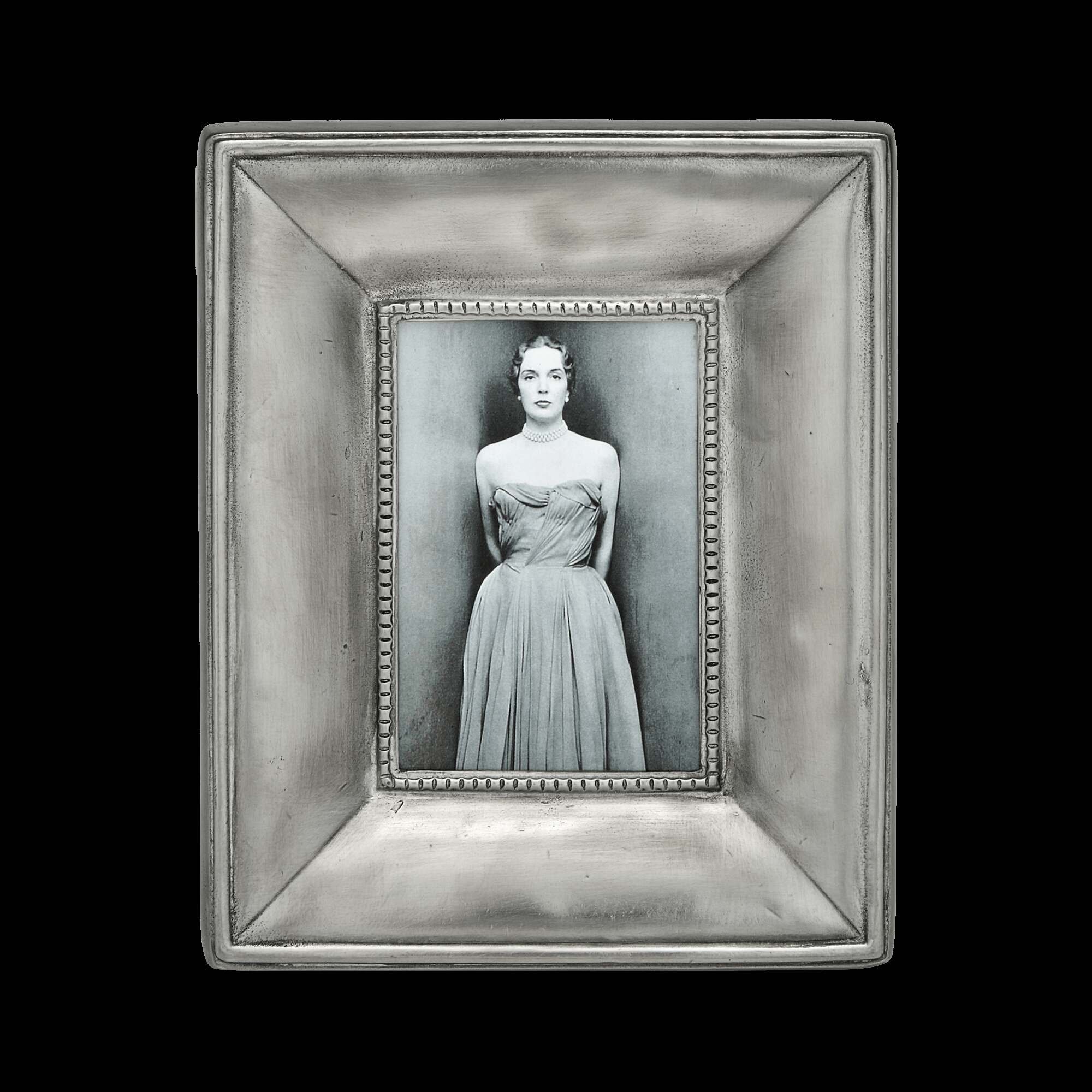 Match Pewter Como Rectangle Frame — Medium