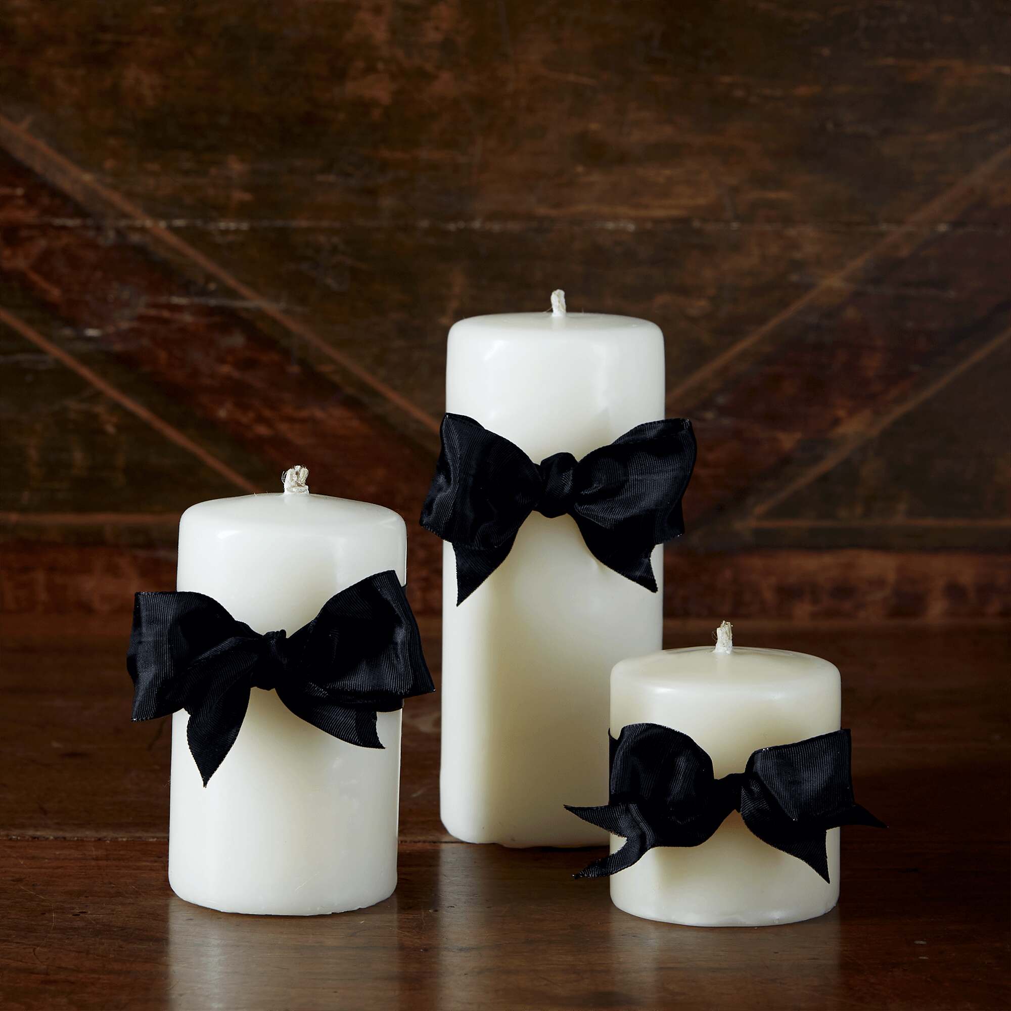 Match Pewter Ivory Beeswax Smooth Pillar Scented Candle — 7" H