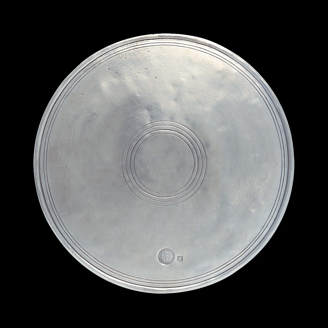 Match Pewter Round Trivet, Large Serveware Accessorie