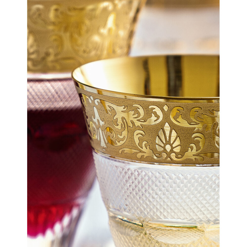 Moser Splendid Red Wine Glass 340 ml in a styled setting