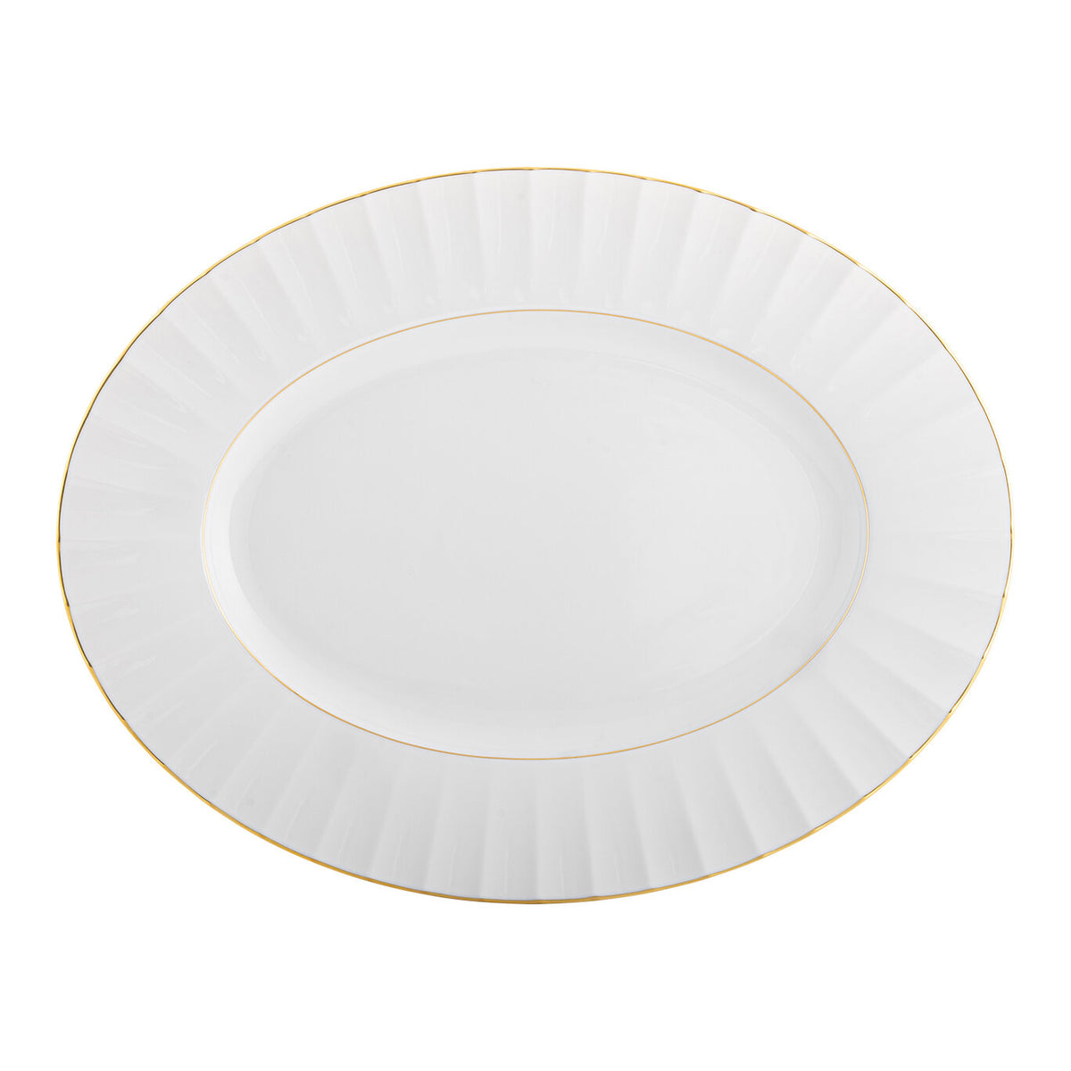Vista Alegre 200 Anos Medium Oval Platter on a white background