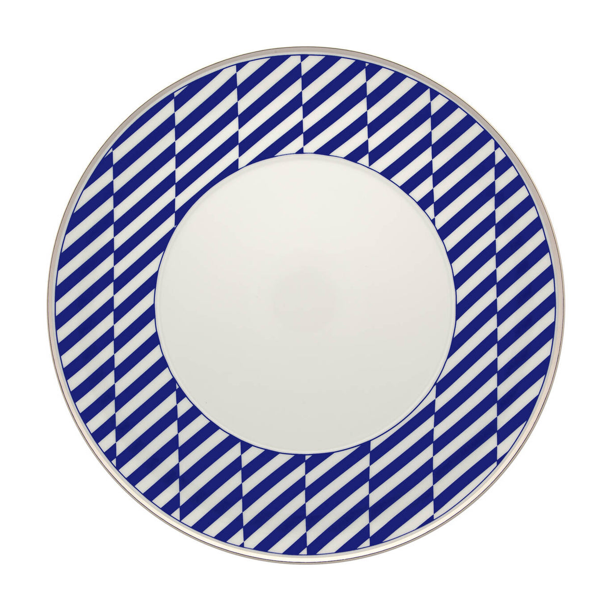 Vista Alegre Harvard Dinner Plate on a white background