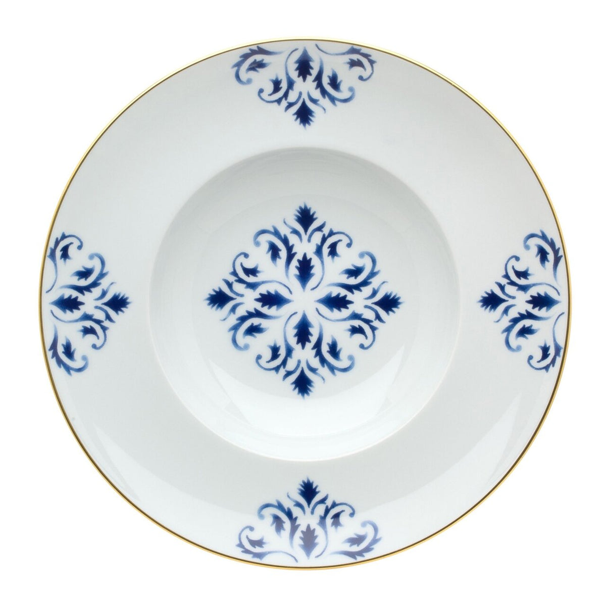 Vista Alegre Transatlântica Soup Plate on a white background