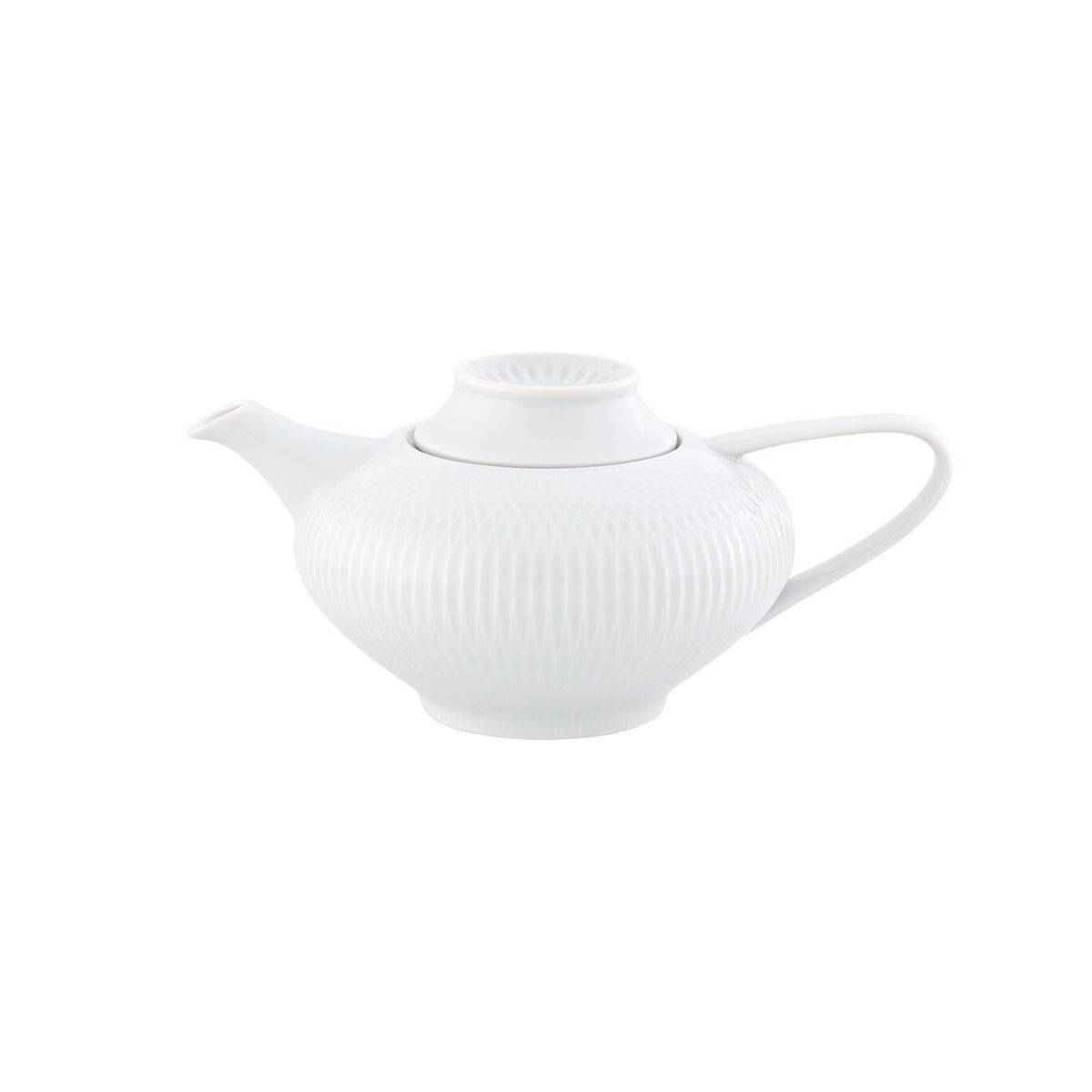 Vista Alegre Utopia Small Tea Pot on a white background