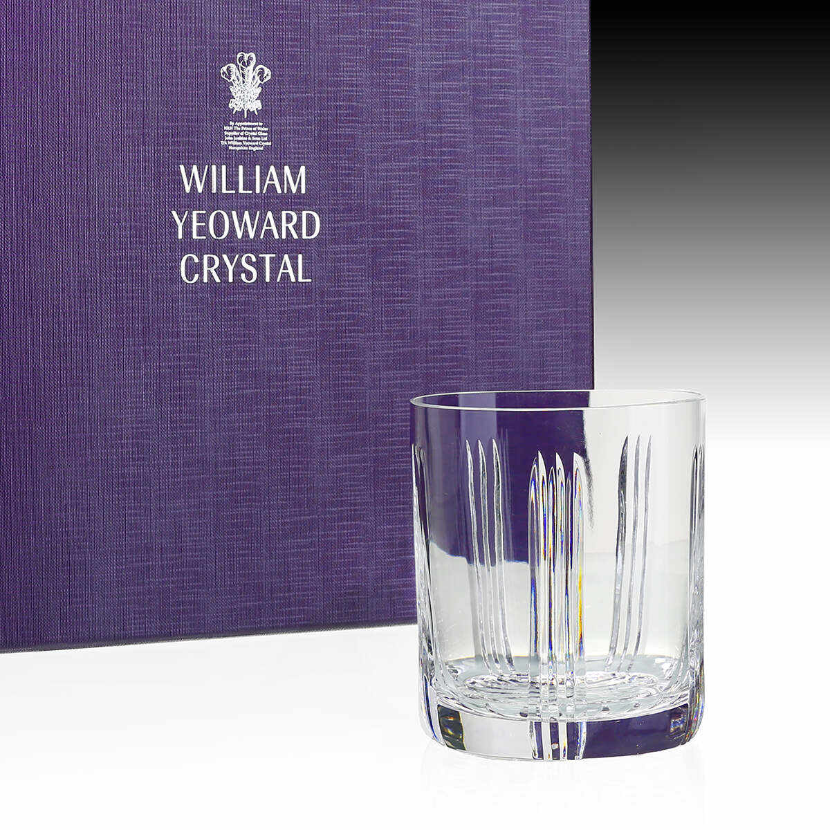 William Yeoward Adele Gift Set of 4 DOF Tumblers, handmade crystal, detail view