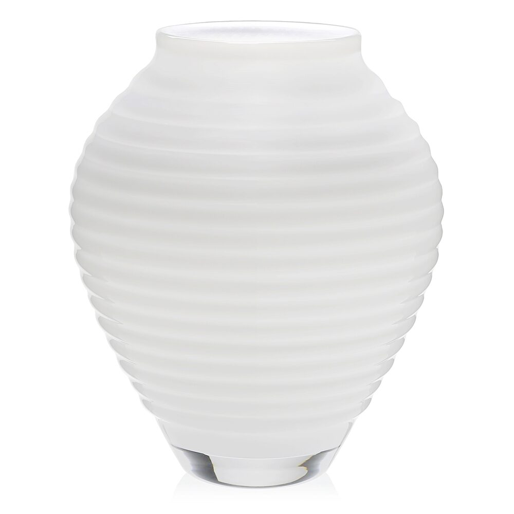 William Yeoward Ariadne Vase 16" / 40.5cm in White, handmade crystal, on a white background