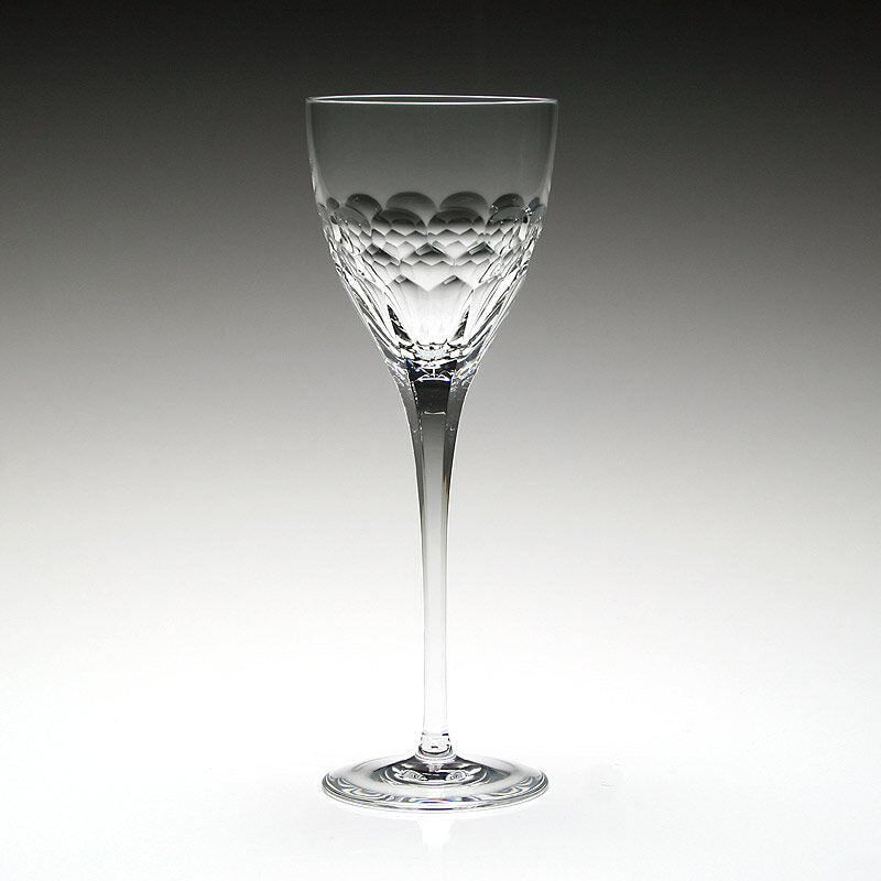 William Yeoward Athena Wine, handmade crystal, detail view