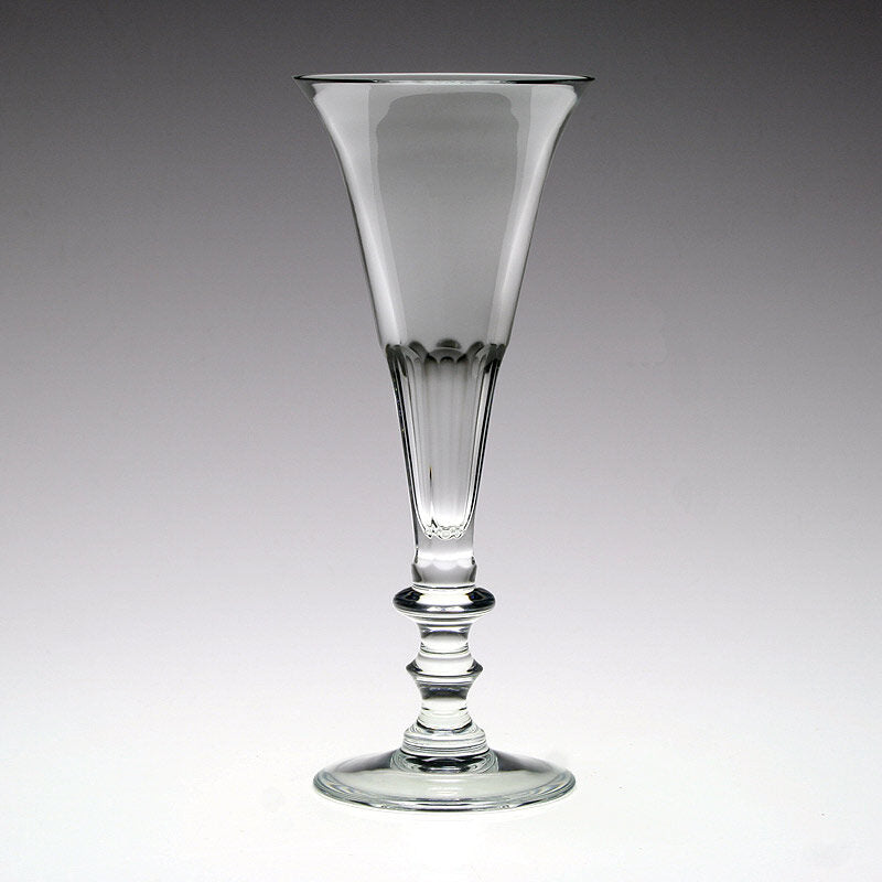William Yeoward Beatrice Champagne Flute, handmade crystal, detail view