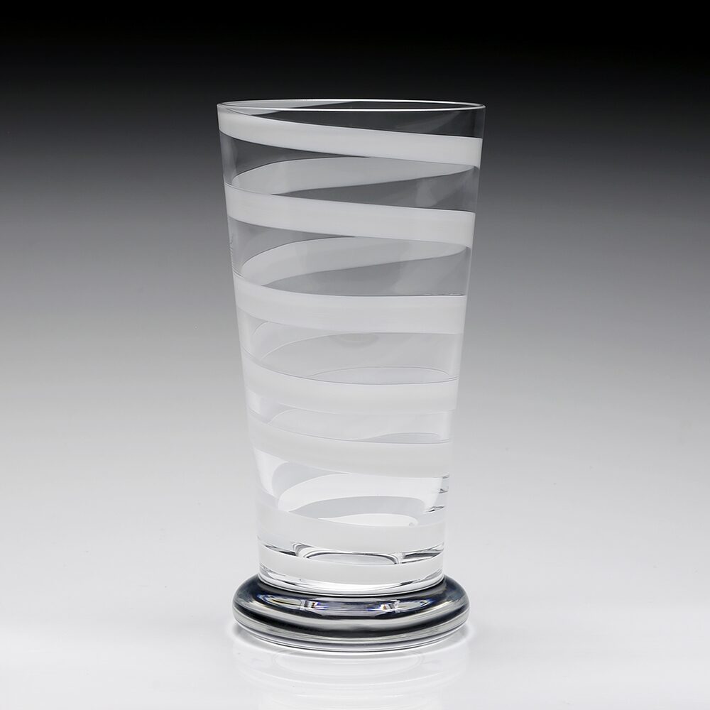 William Yeoward Bella Bianca Highball Tumbler in White, handmade crystal, detail view